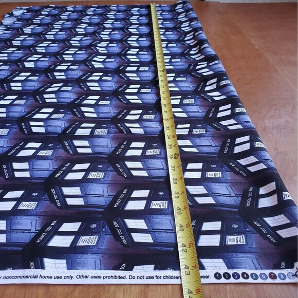 Doctor Who Packed Tardis Fabric New Unused 43" x 46" Blue Purple CP51563 - Picture 5 of 6
